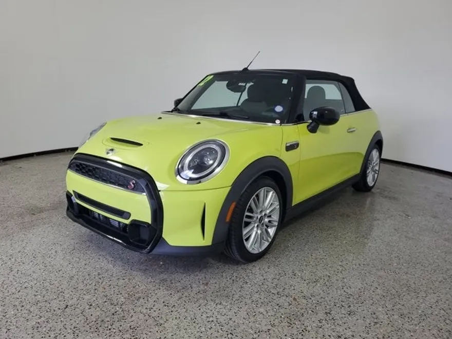 2022 Mini Cooper Convertible Signature photo 1