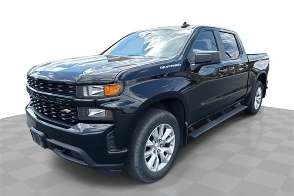 2019 Chevrolet Silverado 1500 Custom photo 1