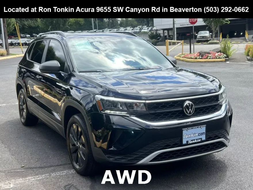 2022 Volkswagen Taos S photo 1