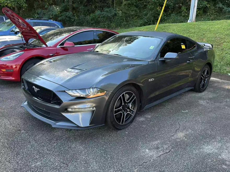 2020 Ford Mustang GT Premium photo 1
