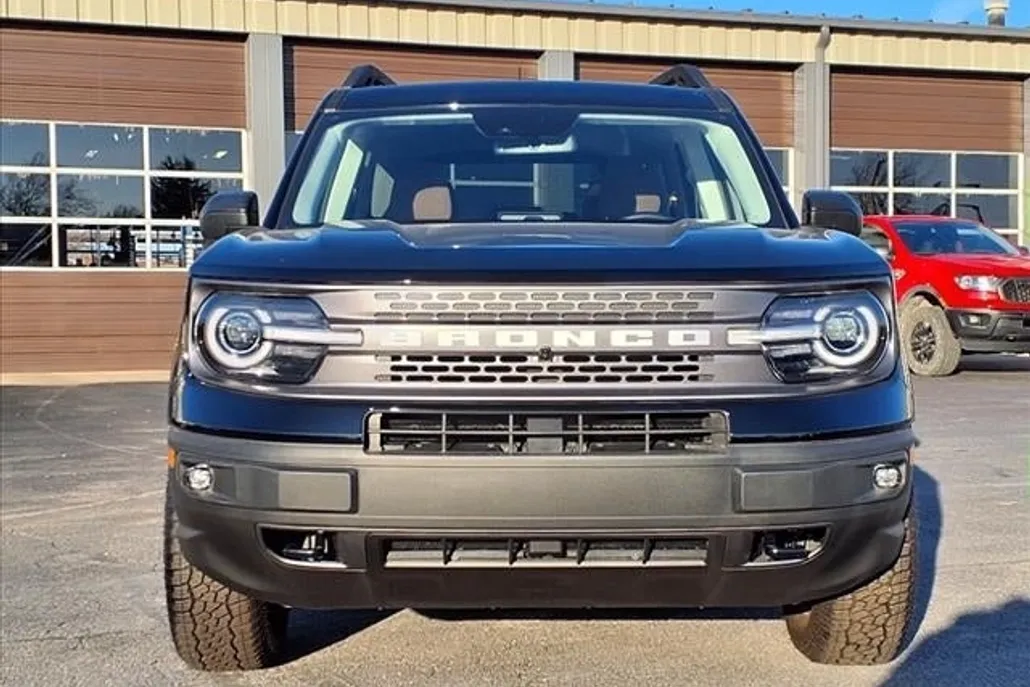 2024 Ford Bronco Sport Badlands photo 1
