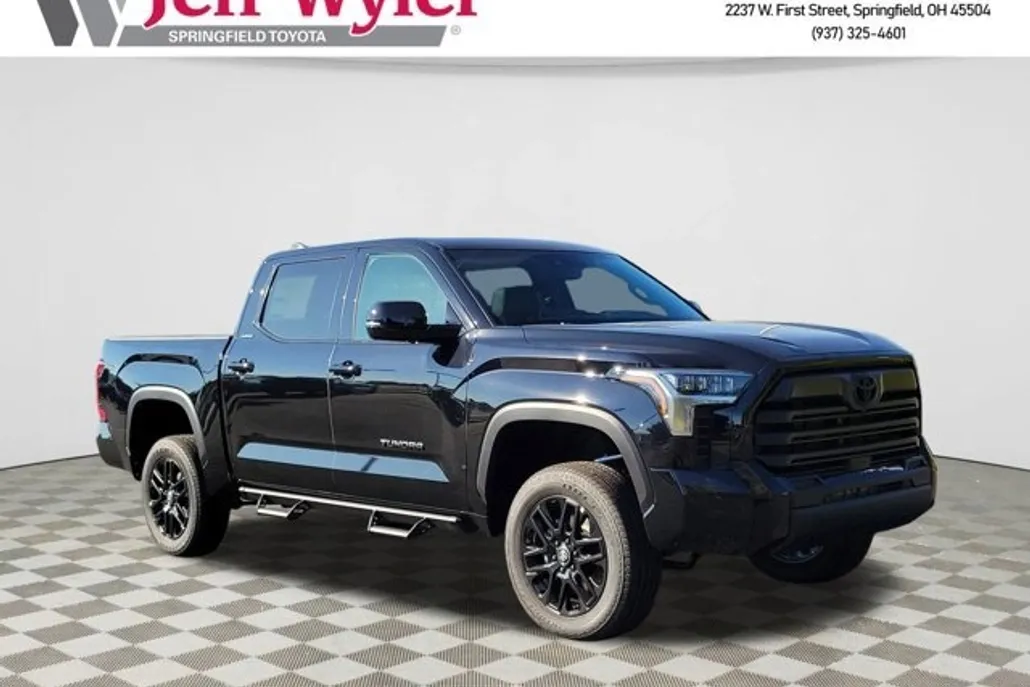2026 Toyota Tundra Limited CrewMax photo 1