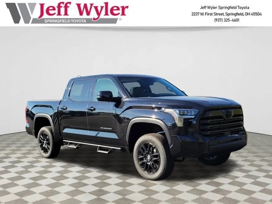 2026 Toyota Tundra Limited CrewMax photo 1