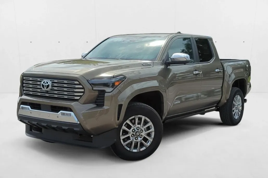 2024 Toyota Tacoma 4x4 Limited Double Cab photo 1