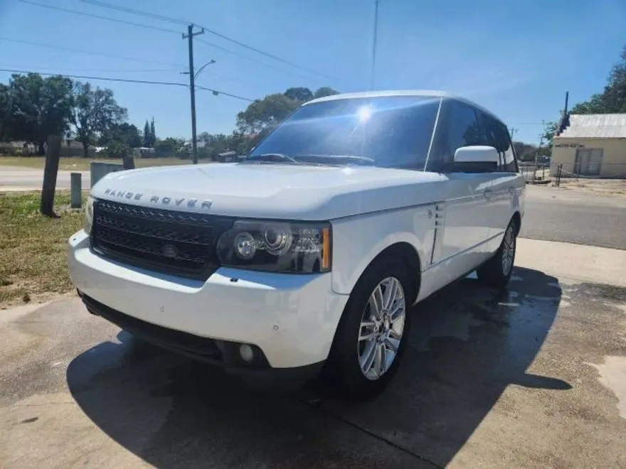 2012 Land Rover Range Rover HSE photo 1