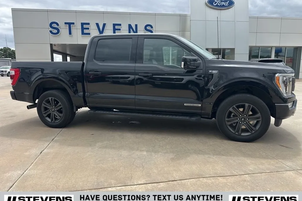 2022 Ford F-150 Lariat photo 1