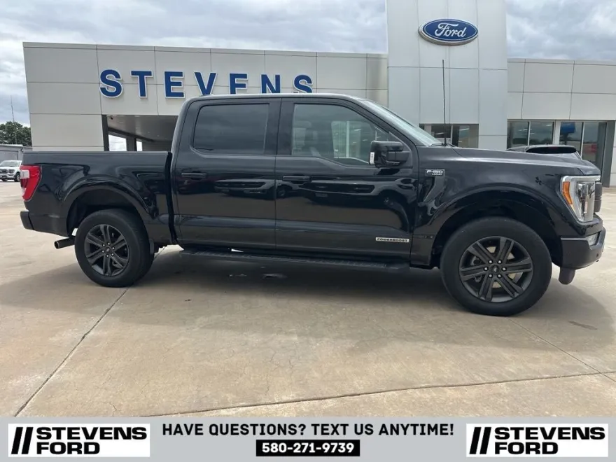 2022 Ford F-150 Lariat photo 1