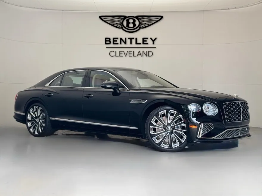 2025 Bentley Flying Spur Mulliner photo 1