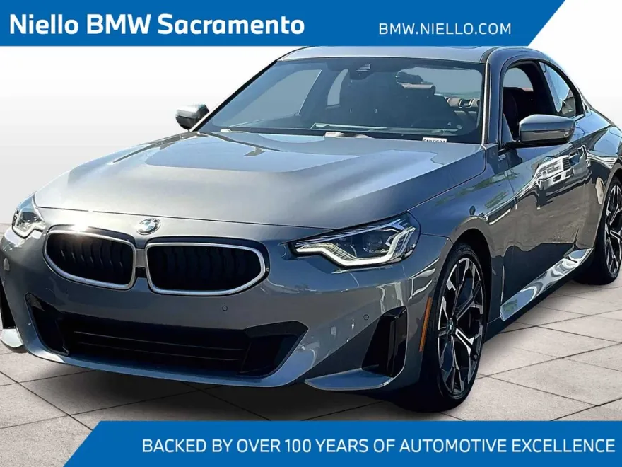 2025 Bmw 230i Coupe photo 1