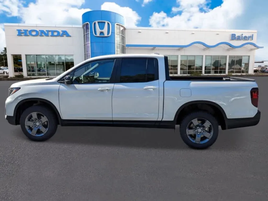 2026 Honda Ridgeline TrailSport photo 1