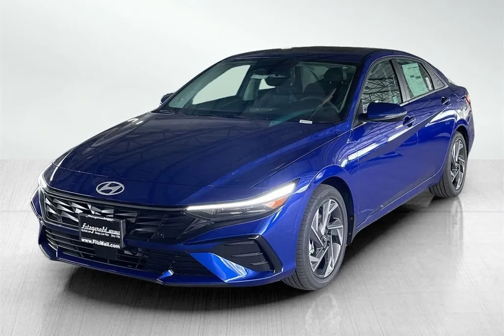 2025 Hyundai Elantra Hybrid Limited photo 1