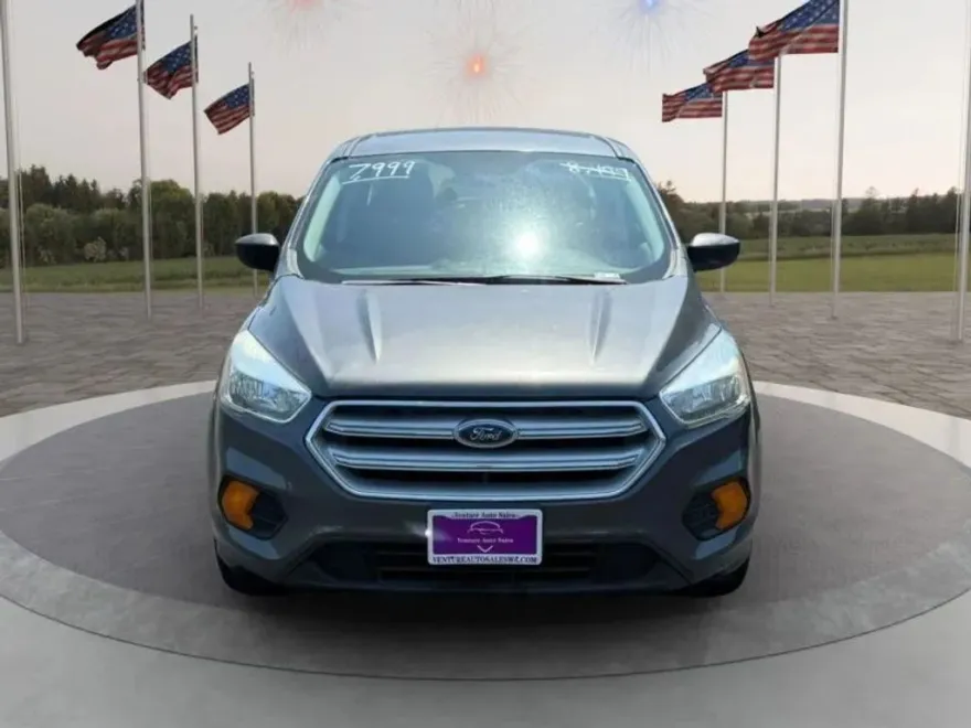 2017 Ford Escape Sport photo 1