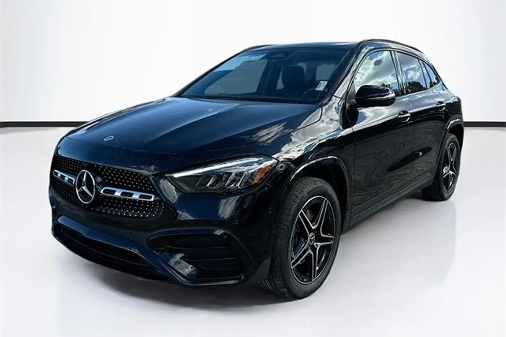 2025 Mercedes Benz GLA 250 4MATIC photo 1