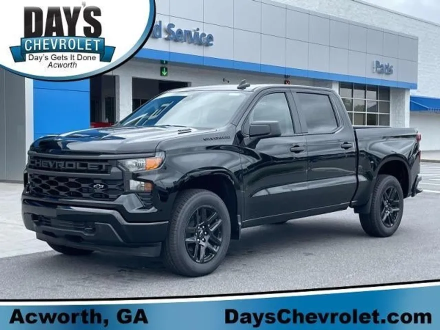 2026 Chevrolet Silverado 1500 Custom photo 1