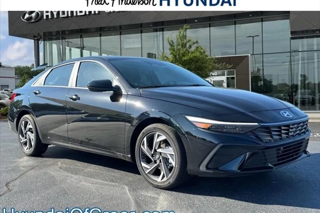 2025 Hyundai Elantra Hybrid SEL Sport photo 1