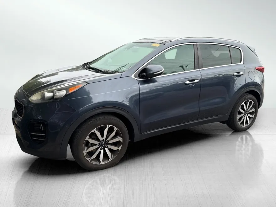 2017 Kia Sportage EX photo 1