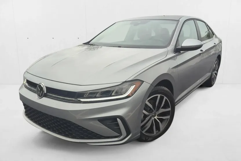 2025 Volkswagen Jetta SE photo 1