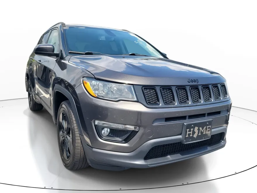 2019 Jeep Compass Latitude photo 1
