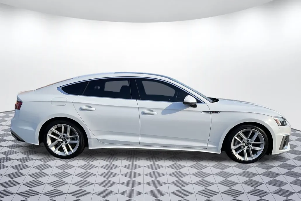 2024 Audi A5 S line Quattro Premium Plus photo 1