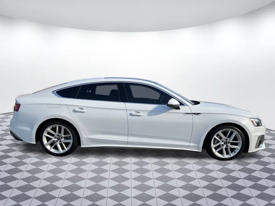 2024 Audi A5 S line Quattro Premium Plus photo 1
