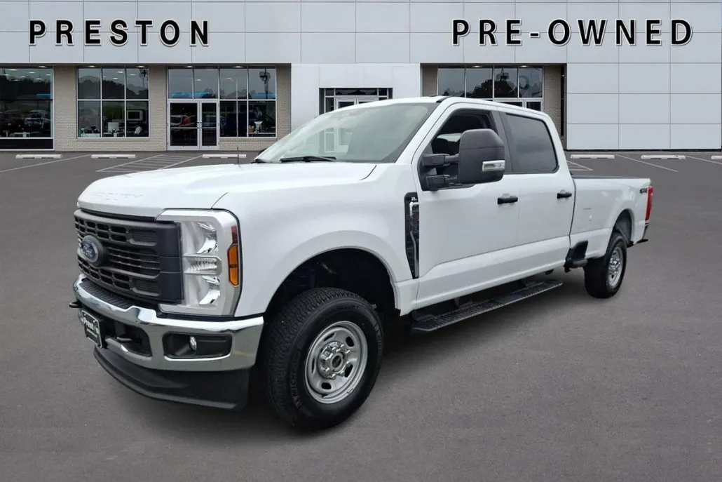 2024 Ford F-250 XL photo 1