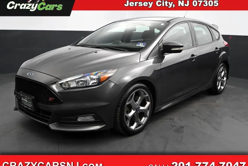 2015 Ford Focus ST photo 1