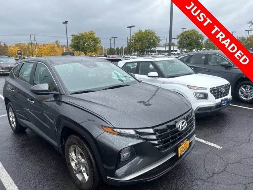 2024 Hyundai Tucson SE photo 1