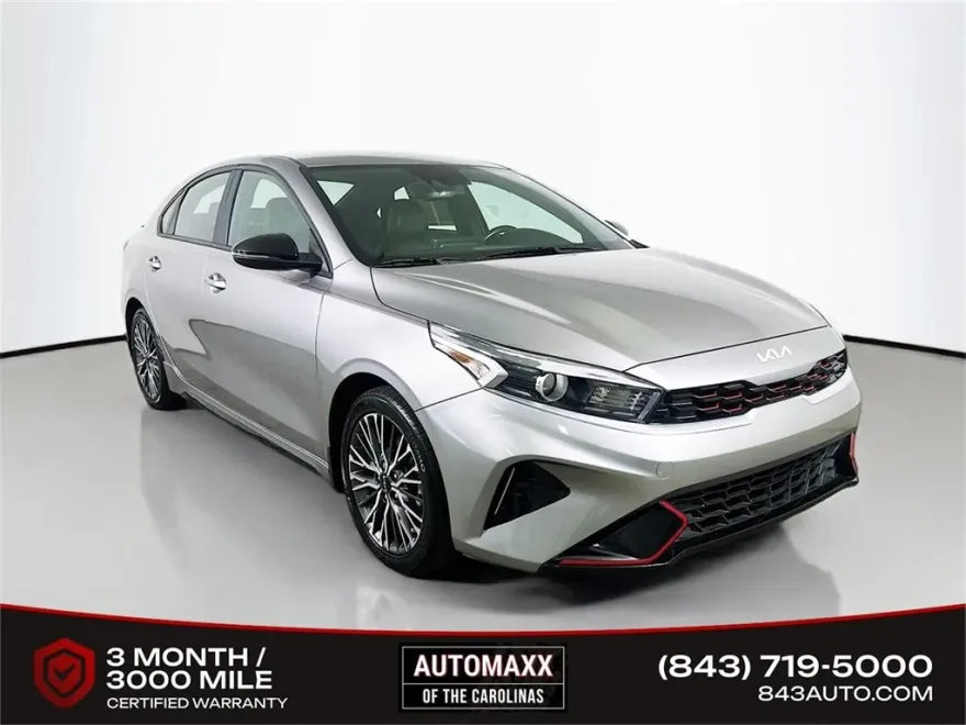 2023 Kia Forte GT-Line photo 1