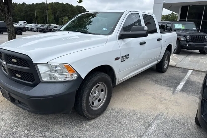 2021 Ram 1500 Classic Tradesman photo 1