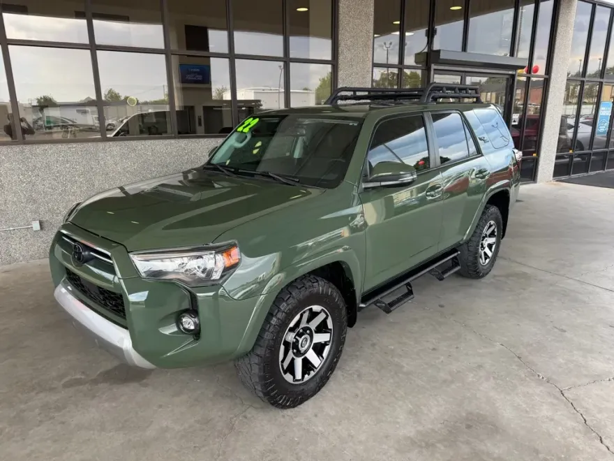 2022 Toyota 4Runner TRD photo 1
