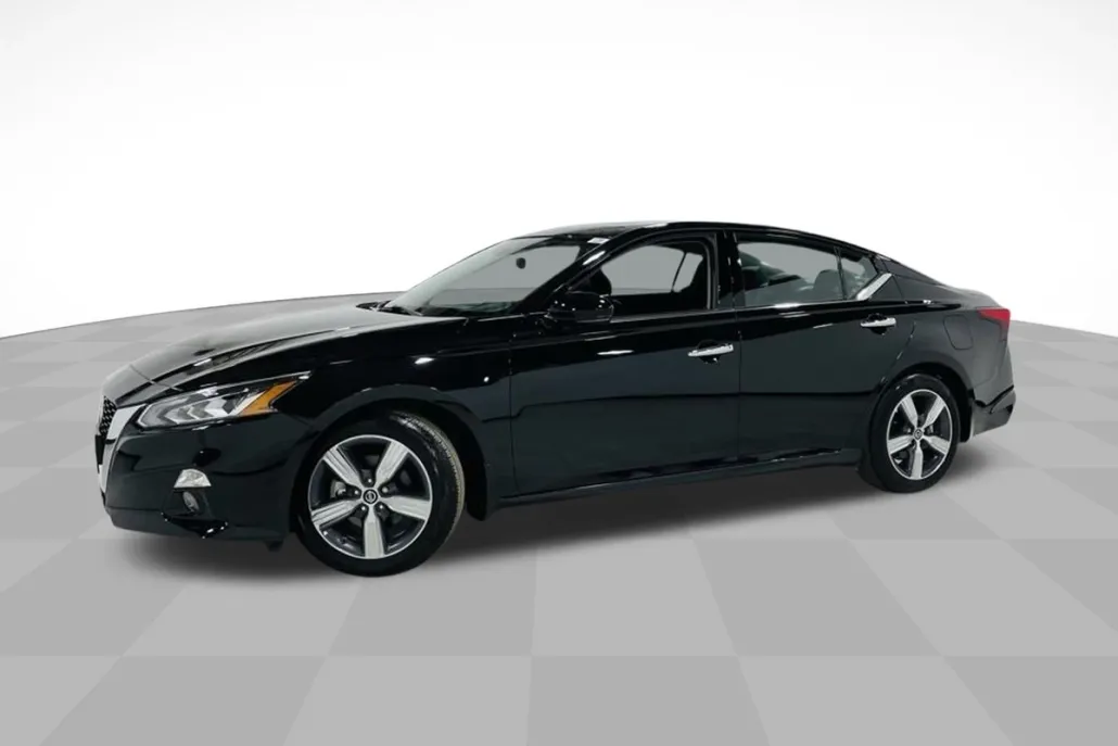 2022 Nissan Altima 2.5 SL photo 1
