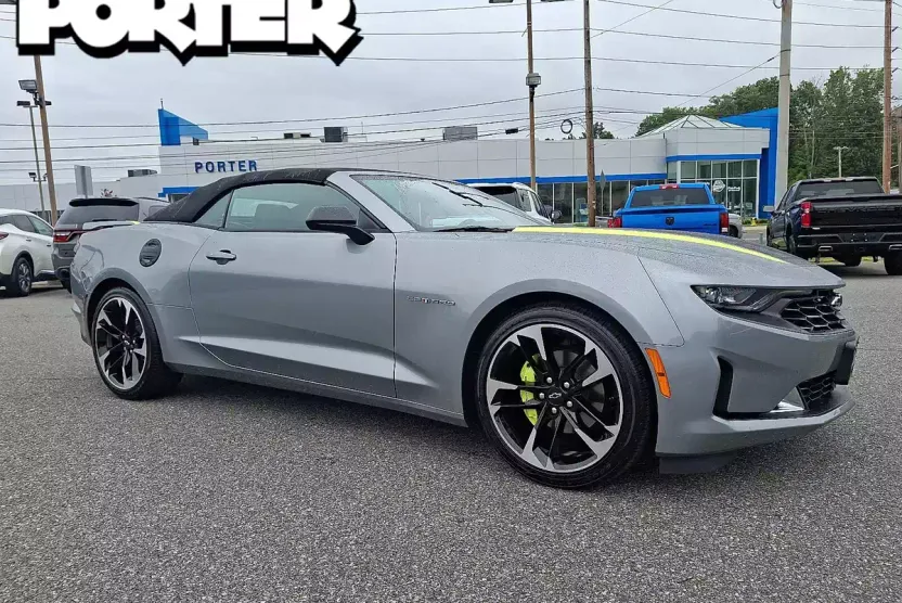 2023 Chevrolet Camaro 3LT photo 1