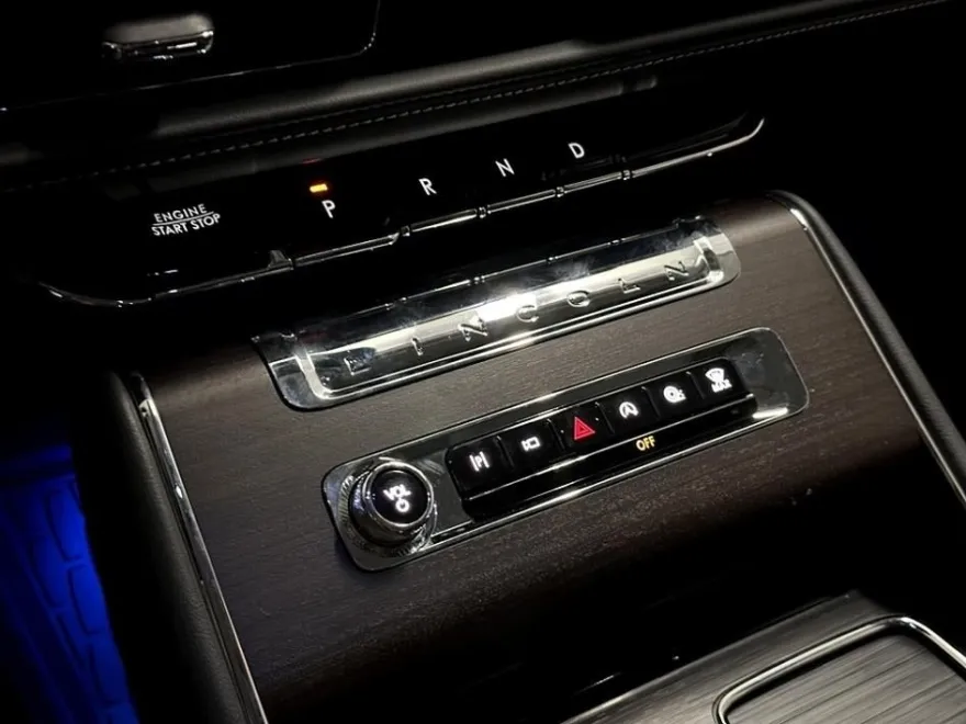 2025 Lincoln Aviator Reserve photo 28