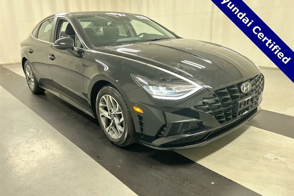 2023 Hyundai Sonata SEL photo 1