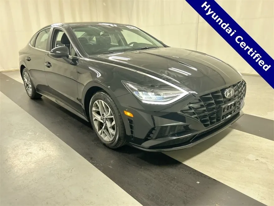 2023 Hyundai Sonata SEL photo 1