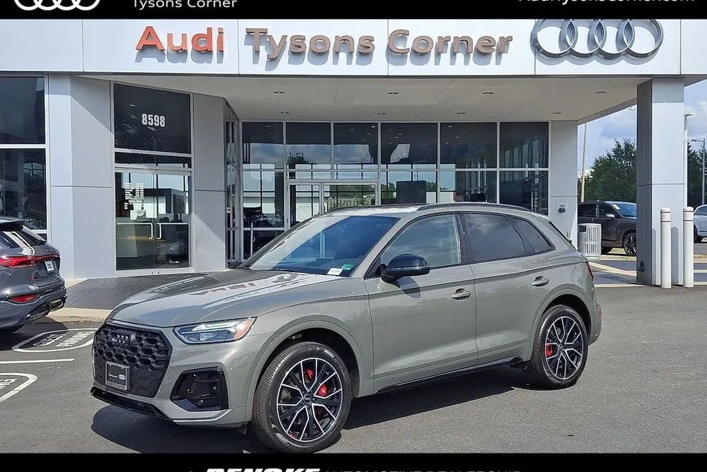 2025 Audi SQ5 Premium Plus photo 1