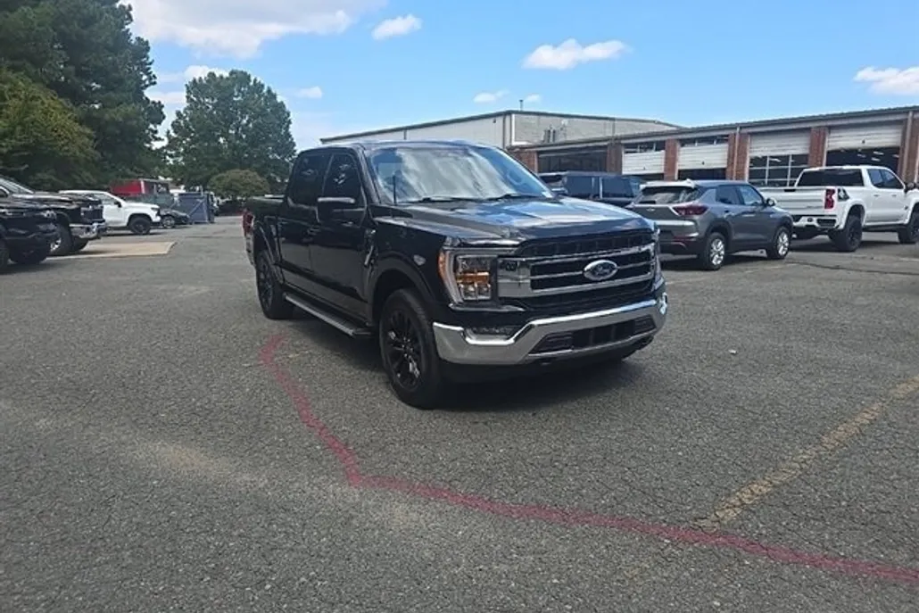 2022 Ford F-150 Lariat photo 1