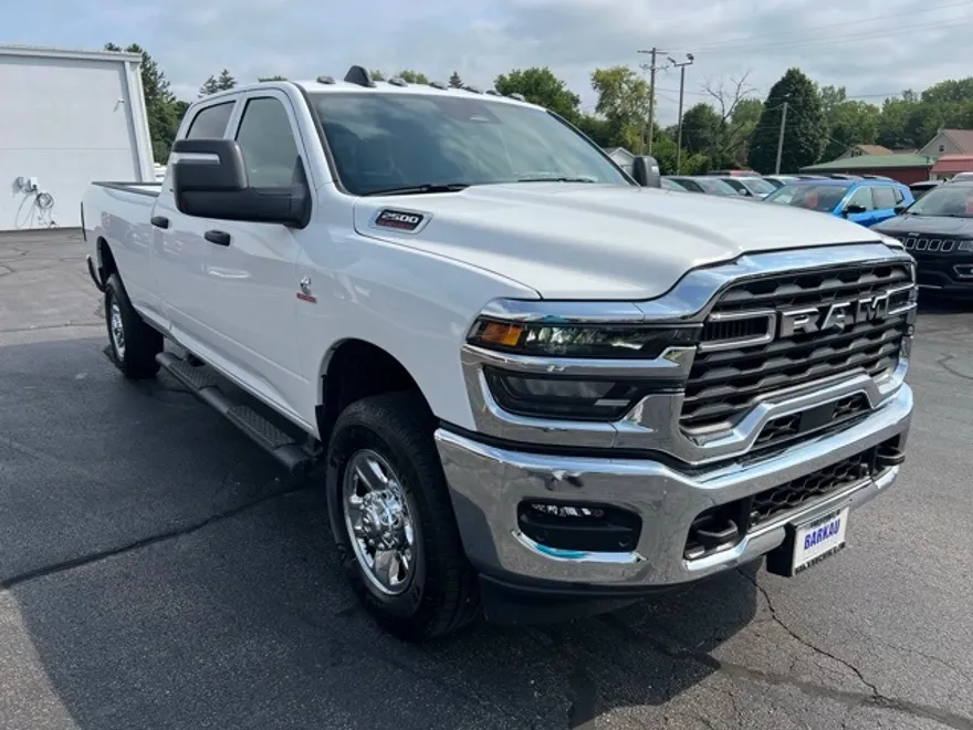 2025 Ram 2500 Tradesman photo 1
