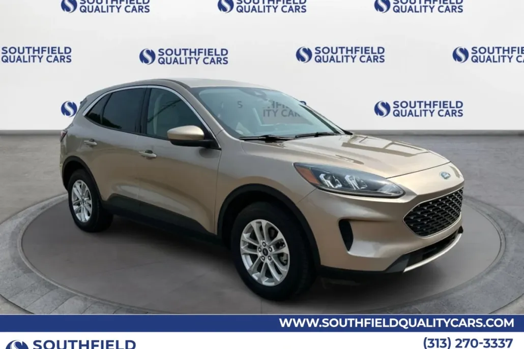 2020 Ford Escape SE photo 1