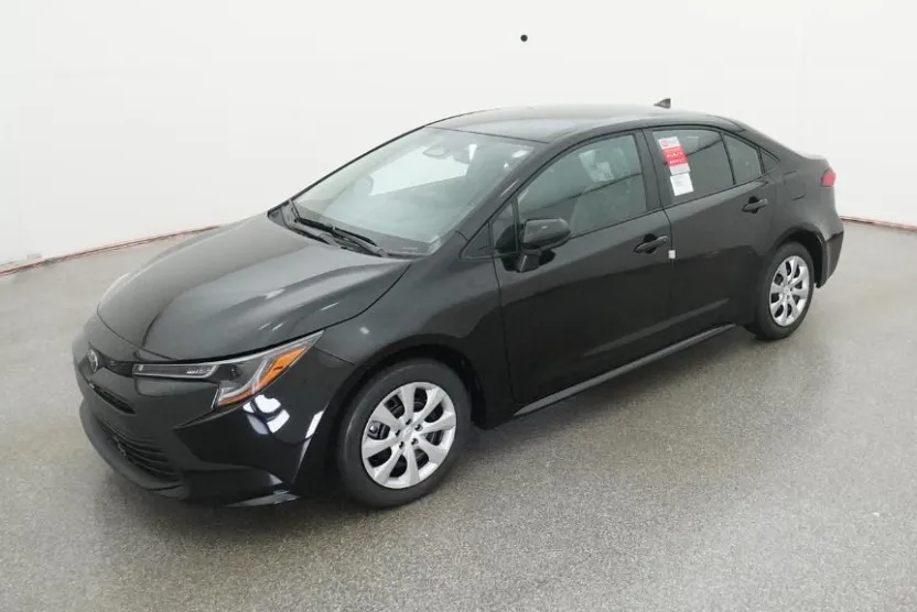 2026 Toyota Corolla LE photo 1