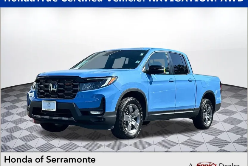 2024 Honda Ridgeline TrailSport photo 1