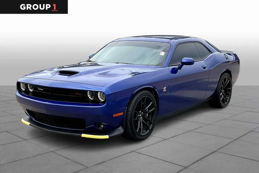 2021 Dodge Challenger R/T Scat Pack photo 1