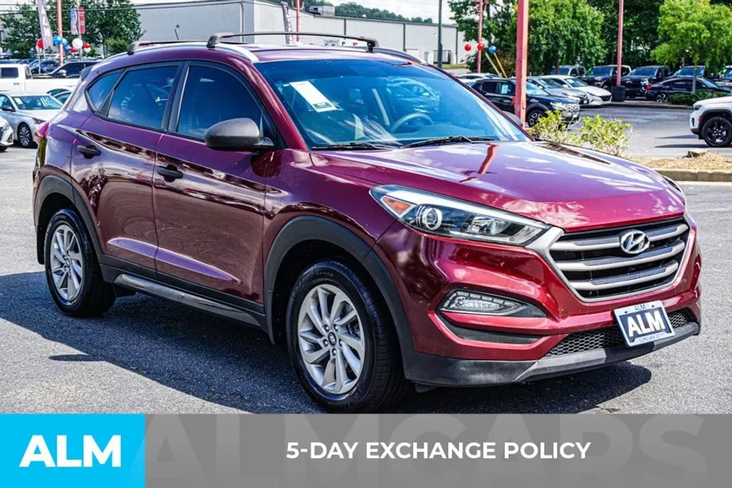 2016 Hyundai Tucson SE photo 1