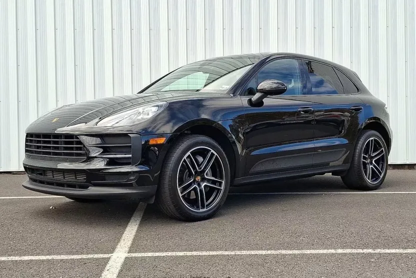 2021 Porsche Macan Base photo 1