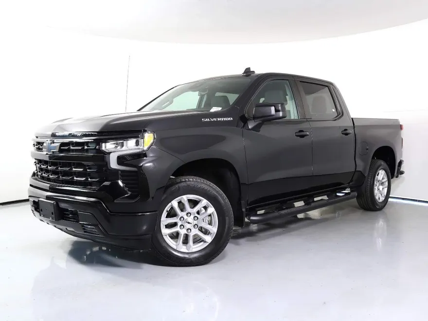 2023 Chevrolet Silverado 1500 RST photo 1