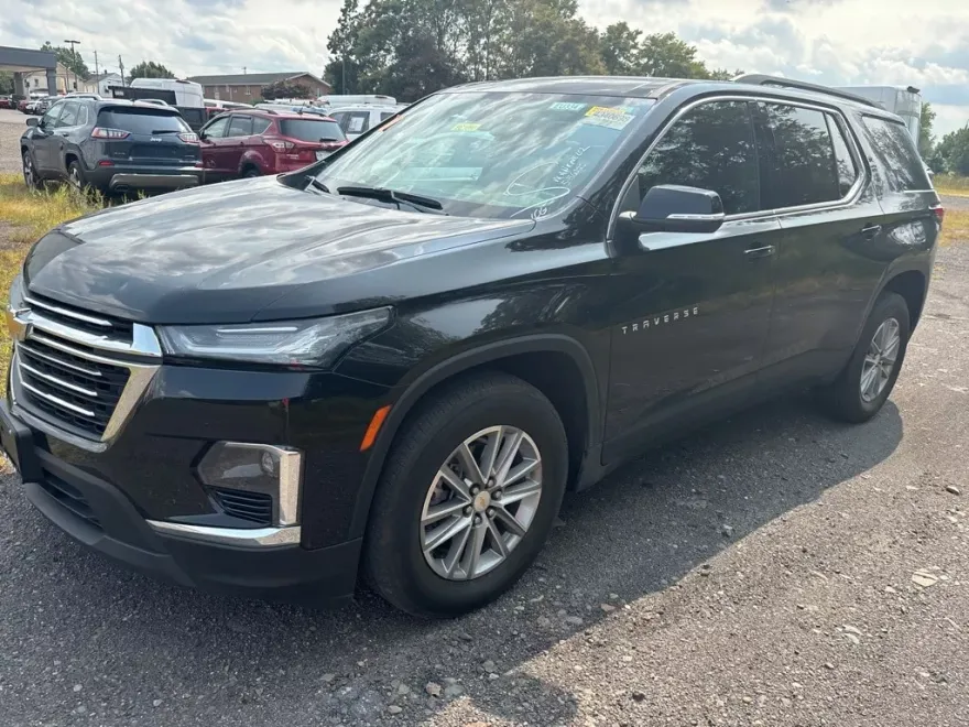 2022 Chevrolet Traverse photo 1