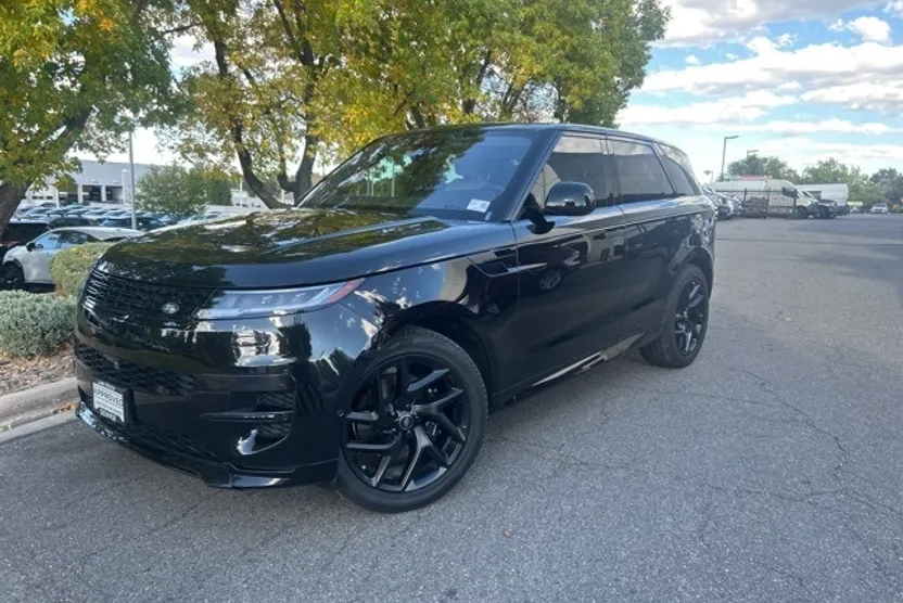 2023 Land Rover Range Rover Sport SE photo 1