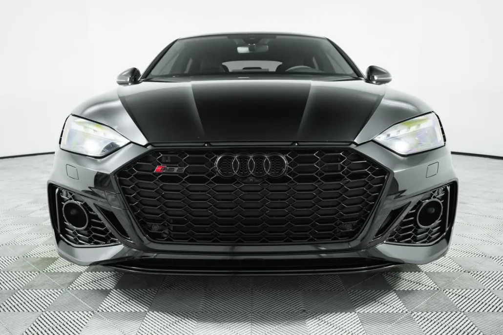 2024 Audi RS 5 photo 1