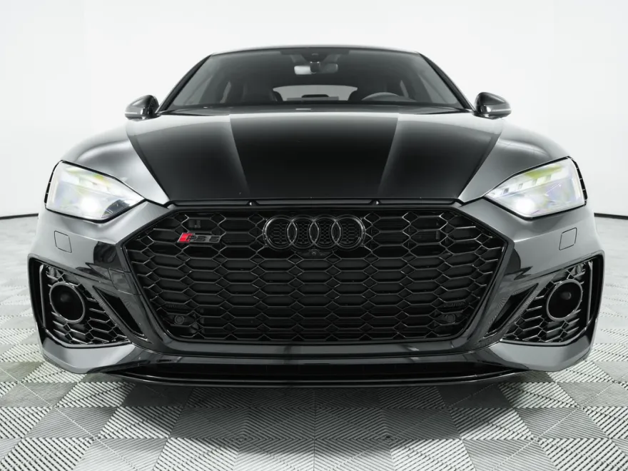 2024 Audi RS 5 photo 1