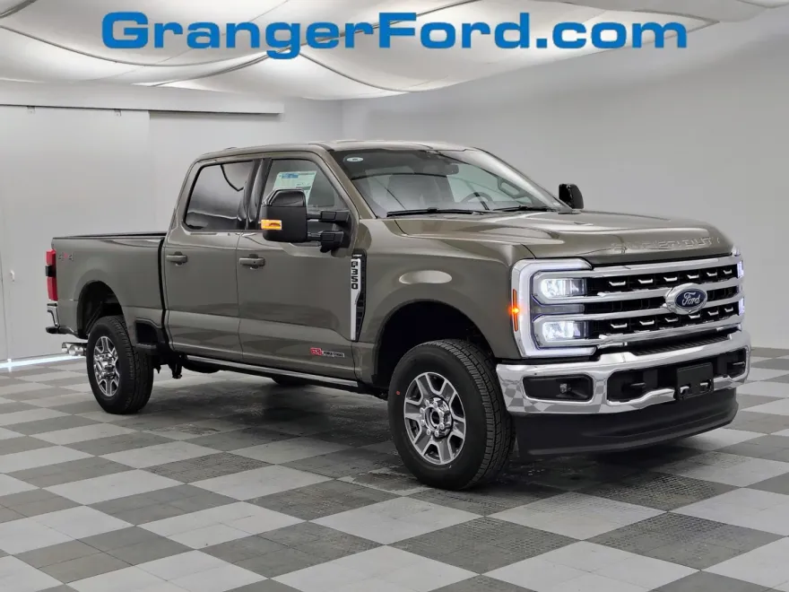 2026 Ford F-350 Lariat photo 1